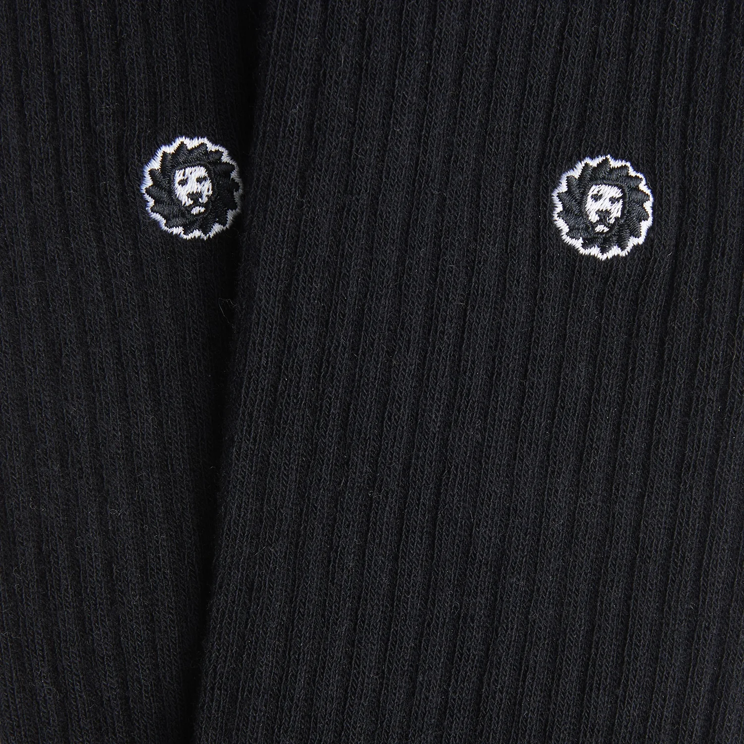 Athletic Essentials Lion - Black - Image 4
